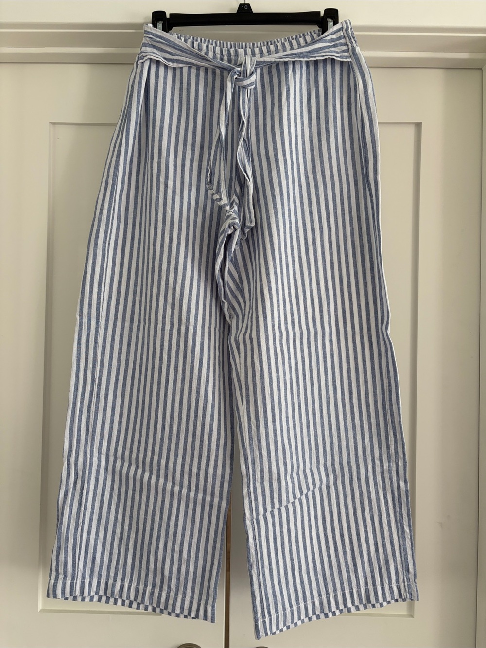 beachlunchlounge Blue and White Striped Wide-Leg Linen Cotton Pants, Small
